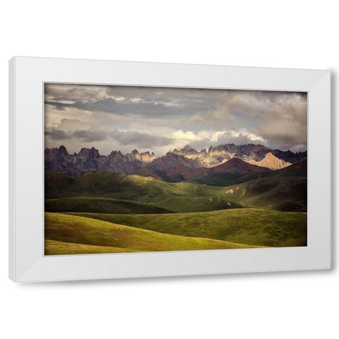 Tibetan Plateau White Modern Wood Framed Art Print by Yu, James