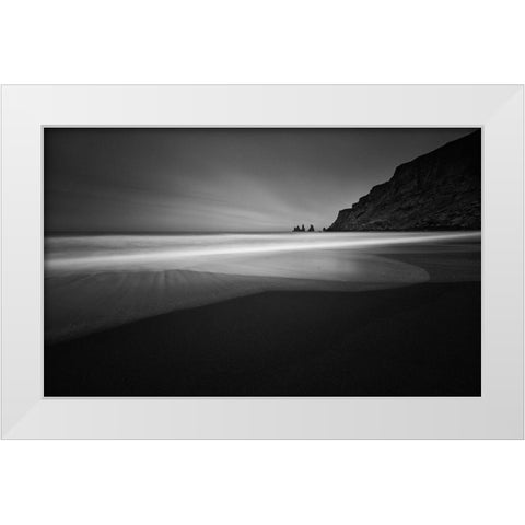 ... Black Beach White Modern Wood Framed Art Print by Hoffmann, Raymond
