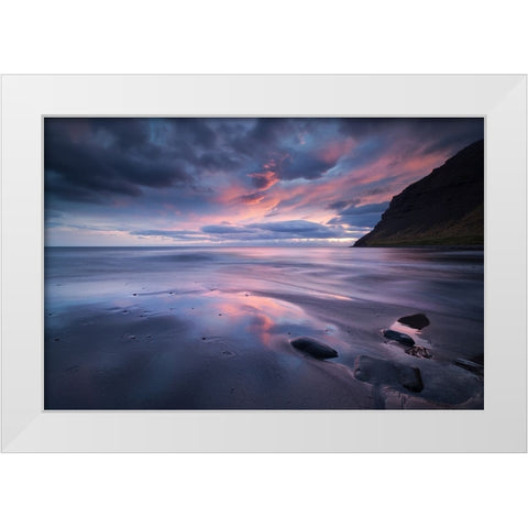 ... Summer Dream White Modern Wood Framed Art Print by Hoffmann, Raymond