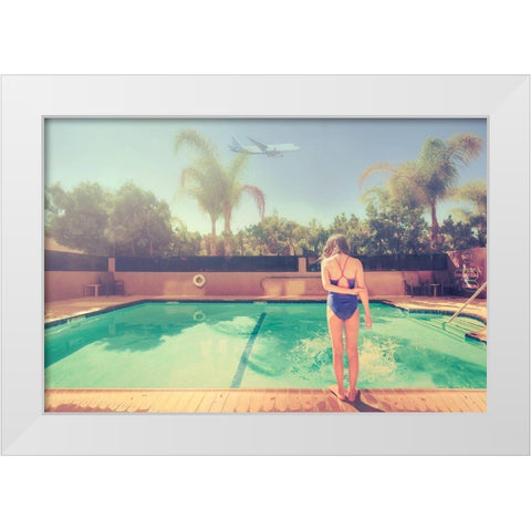 Splash White Modern Wood Framed Art Print by Tong, Fang