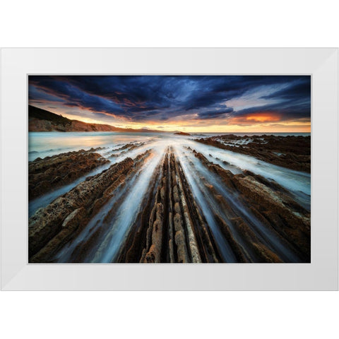 Zumaia Flysch White Modern Wood Framed Art Print by Pablo De, Juan