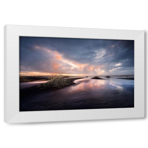 Black Sand White Modern Wood Framed Art Print by Martin Castan, David
