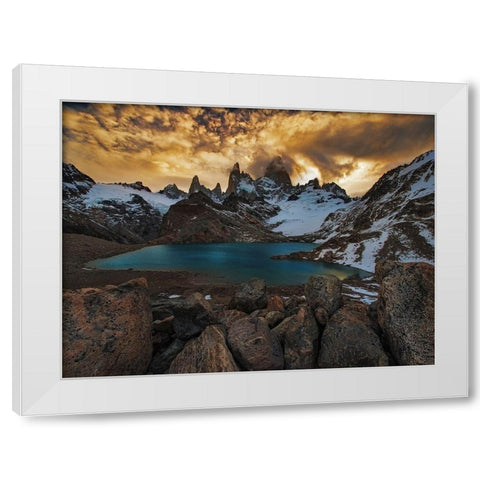 Mount Fitz Roy White Modern Wood Framed Art Print by Zhang, Yan