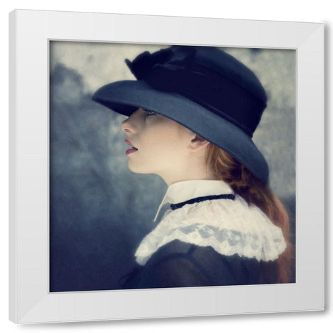 Sinopa II White Modern Wood Framed Art Print by kenp