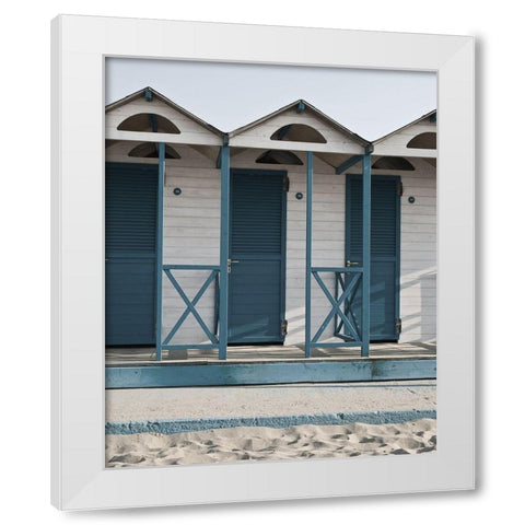 Plage 1 White Modern Wood Framed Art Print by Braun Studio