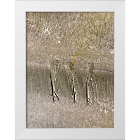Wet Sand VIII White Modern Wood Framed Art Print by Grayscale