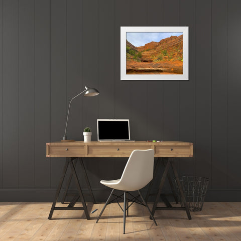 Sedona V White Modern Wood Framed Art Print by Grayscale