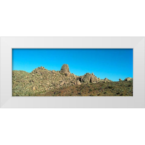 Tomâ€™s Thumb White Modern Wood Framed Art Print by Popcorn