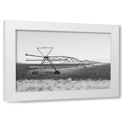 New Mexico border in Hudspeth County-Texas White Modern Wood Framed Art Print by Highsmith, Carol