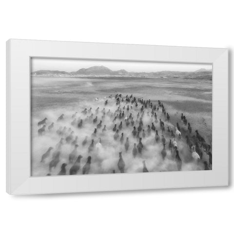 Rush Hour White Modern Wood Framed Art Print by Aumitcanan