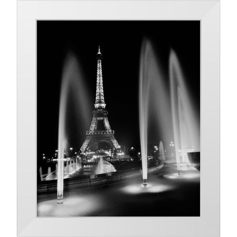 Eiffel Tower Fountains White Modern Wood Framed Art Print by Butcher, Dave