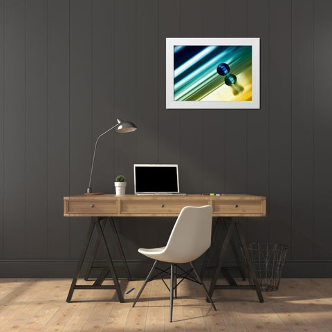 Dynamik White Modern Wood Framed Art Print by Steger, Uwe