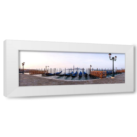 Gondeln in Venedig White Modern Wood Framed Art Print by Fischer, Rolf