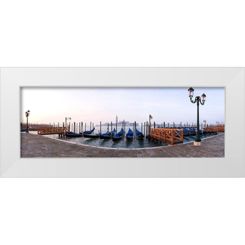 Gondeln in Venedig White Modern Wood Framed Art Print by Fischer, Rolf