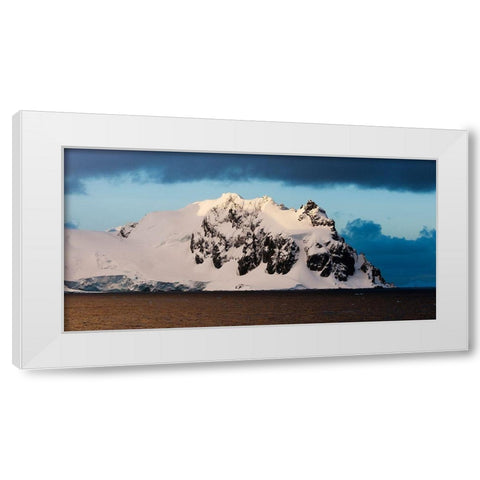 Antarctica White Modern Wood Framed Art Print by Brommelhorster, Ulf